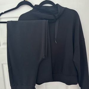 Spanx AirEssentials pullover and wide leg pants, both size small